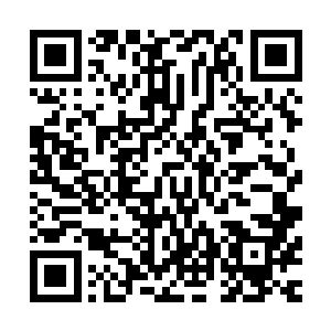 然后每一次挥舞旗子的时候整个卍字大阵便开始开始移动起来二维码生成