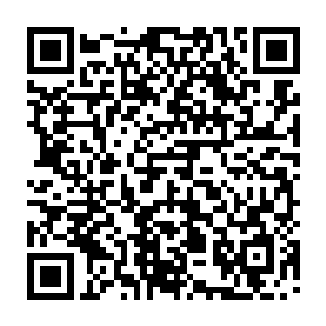 然后给张铁悄悄的藏了一袋炒米在睡袋中――生存试炼带的食物数量是有规定的二维码生成