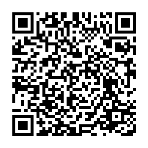 现在又看到了青涩腼腆的约翰尼一德普……而且雨果敏锐地注意到了一件事二维码生成