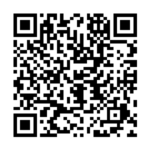 现在我们就差一寸就和白潇清的身体贴上了……讨名叉号二维码生成