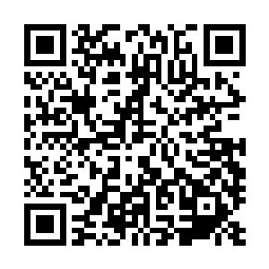 甚至就算是全盛时期的九彩神龙一族的人数也不过数万而已二维码生成