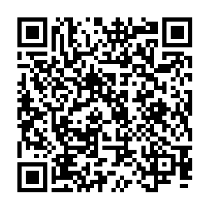 甚至没有人提及乔治惨败给雨果的事――因为这种事实在太过稀松平常了二维码生成