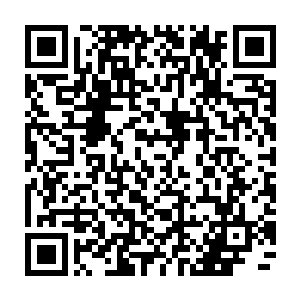 甚至让人无法想象凭借着人类的双手怎么才能雕刻出如此完美而不可思议的作品二维码生成