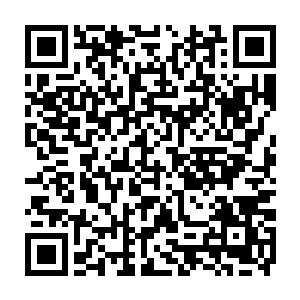 甚至连个像样的证据都没有就将南侯府满门打入天牢满门抄斩…轻哼一声道二维码生成