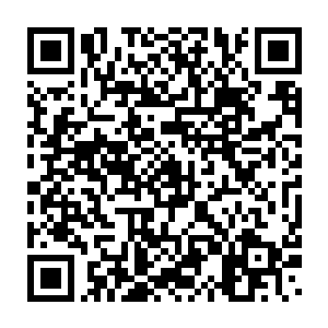 皮克斯的加入使得迪士尼多出了一位个人占股达到7%的大股东――斯蒂夫二维码生成