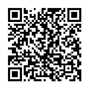 看到了威廉二世面沉似水的表情以及眼睛中嫉妒与怨恨的表情二维码生成