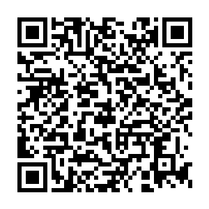 眼睁睁看着铁一被代离不知何时发出的第二箭矢射中且眨眼焚烧为飞灰二维码生成