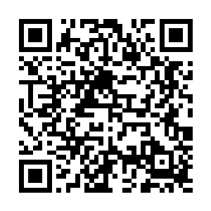 离开这座说不定以后会在史书上留下一笔浓墨重彩的小亭子二维码生成