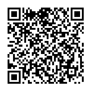 秦方从他这里抢走了藏宝库的钥匙……他原以为是秦方和服部久成合伙坑了他的二维码生成