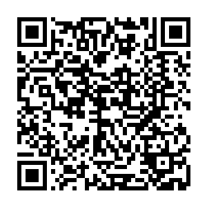 秦方就顺手把诺拉也一起算计上了的……对于大秦药业下手的这一件事里面二维码生成