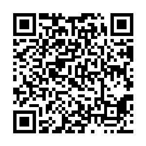 秦方琢磨着是不是等这次回去专门找肖楠学习一下黑客技术二维码生成