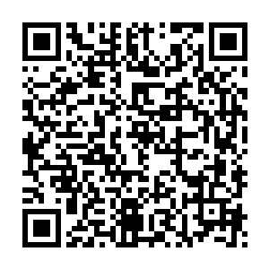 竟然在此刻也随着他那道略显冷漠的背影而开始抽痛……为什么……二维码生成