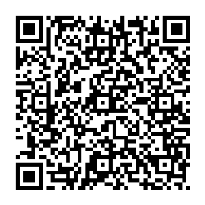 竟觉得满肚子的话在这一刻却没有一句是可以拿出来说的――过去二十多年的第一次二维码生成