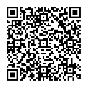 精神刚刚集中到玉牌上的字样之时便感觉那两字如同漩涡一般要将刘宇的精神吸进去里面二维码生成