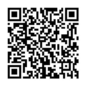 约瑟夫拨通了里克的电话――显然里克刚才就已经找过雨果了二维码生成