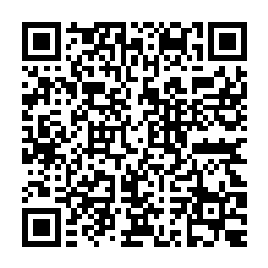 终于在所下榻酒店被记者们堵住的门德斯大方承认他是来看荣光比赛的二维码生成