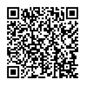 结果忙乎了整整一个上午她才在两个助手的情况下做出了一条棉裤二维码生成