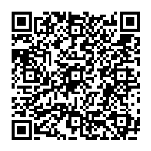 罗纳尔多在老特拉福德对曼联的比赛中完成的……淘汰赛的帽子戏法和曼联还真有缘啊……二维码生成