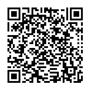 老店主心里直接把老张归为蠢蛋一类了这东西收着有什么用不如换点儿钱实惠呢二维码生成