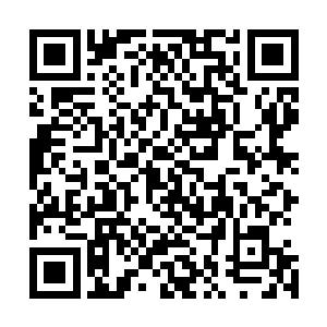 而且也不是每次在情浓时大家都记得去找这种非必要的用具二维码生成
