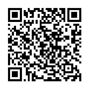 而且借着这起小热点事件推出减缓寒门学子债务的政令二维码生成
