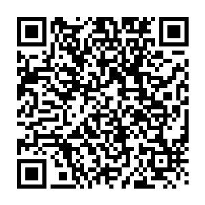 而且很显然丁羽这个家伙也是算准了情治部门是不能够把这个窗户纸给捅破的二维码生成