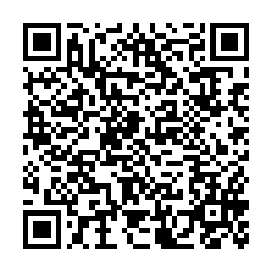 而且最主要的是他说经过他指点的人会比那些没有接受指点的人强十倍二维码生成