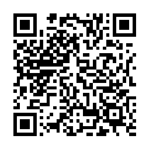 而侯月宁带着人去朱龙平分管的行财和基建部门突击检查二维码生成