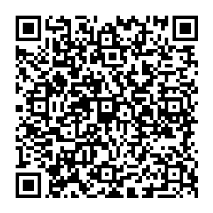 而原本那位让慕容婷崇拜不已的冷家大公子对弟弟冷漠无视和不屑一顾也让慕容婷憋了不少气二维码生成