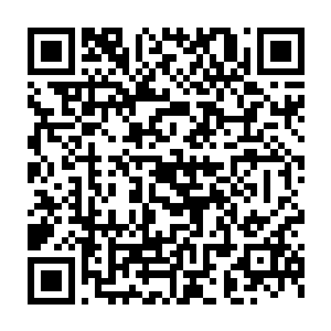 而在他们的阵中同样箭雨升起来……这支异族能征服扩张到三个城邦二维码生成