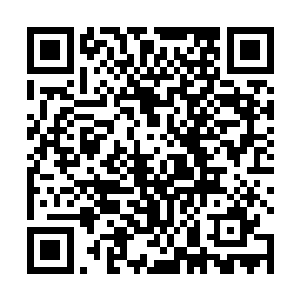 而实际上秦方几乎是释放了自己最强大的力量在推动了二维码生成