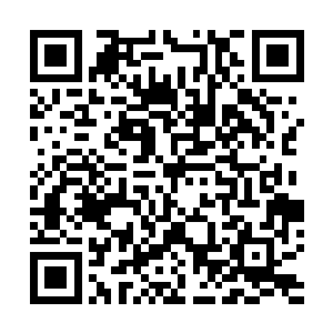 而用着刀柄的位置毫不停留的朝着紫玲珑的小腹撞击而去二维码生成