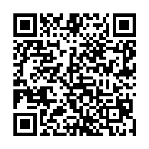 而电影推出之后大受欢迎――当然不是票房上的巨大胜利二维码生成