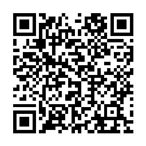 自己和金泰妍订婚之后因为行程上安排不开到今天才真正约见二维码生成