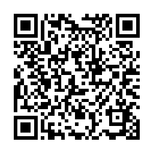 萧易并没有注意到一旁的大妈的眼里的震憾和不可思议二维码生成