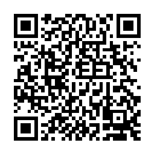 虽然从表面上看上去跟一开始的强烈的光芒形成了显明的对比二维码生成