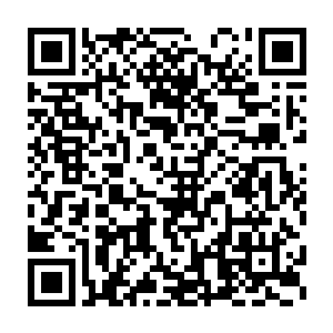 虽然说以杨戬现在的筑基期的修为不适用炉鼎炼器也能够勉强做到二维码生成