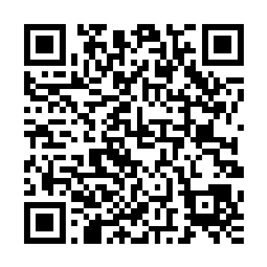 被一叶潇湘接住的连城小熊看到前方诡异飚射开来的锋芒水痕二维码生成