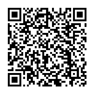 许紫烟将新的玉牌制作方法传授给了许撼天之后・便也离开了大殿二维码生成
