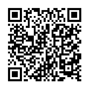 许紫烟立刻凝音成束将自己的意思告诉了三个师兄师姐二维码生成