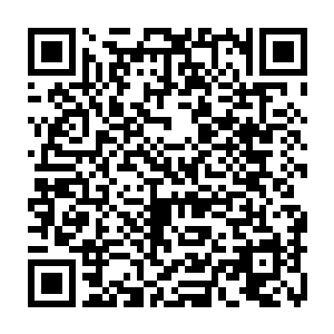 说不得没有几年的功夫′就被他们把许家好不容易取得的上升势头给弄垮了二维码生成