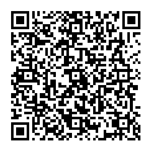 说到此处 贴脸男子忽然站了起來 他迈动脚步 虚空中顿时传來咚咚的响声 像是心跳 说不出的诡异二维码生成