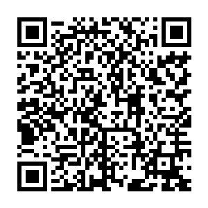 说完直接吩咐一旁给他们端茶倒水的研墨去叫一桌上等的酒席上来二维码生成
