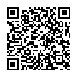 说得形象一点……他中招前的画风是次世代主机大作的水准二维码生成