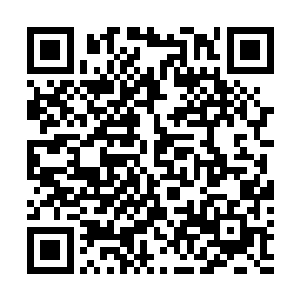 贝海感觉到眼前的一切似乎和刚才急匆匆的时候不一样了二维码生成