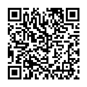 走出去多少女人疯狂的南宫二少……现在确实这样一副形象二维码生成