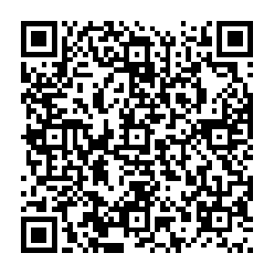 赵纯良微微有点错愕 在那一瞬间 他的脑海里突然出现了一个似乎已经很久未曾见过的人二维码生成