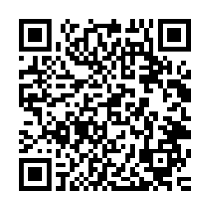 趁着那金光仙被六字大明咒和炼妖壶的力量所稍稍阻挡的瞬间二维码生成