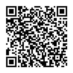 跟文叔绑在一起的那个大叔好似跟文叔是连体婴一般能感受到他的一切二维码生成