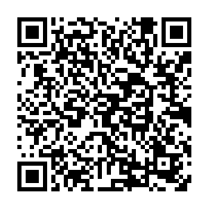 车身采用钛合金材料车窗采用航天器材能够拦截狙击子弹和普通弹药的移动城堡二维码生成